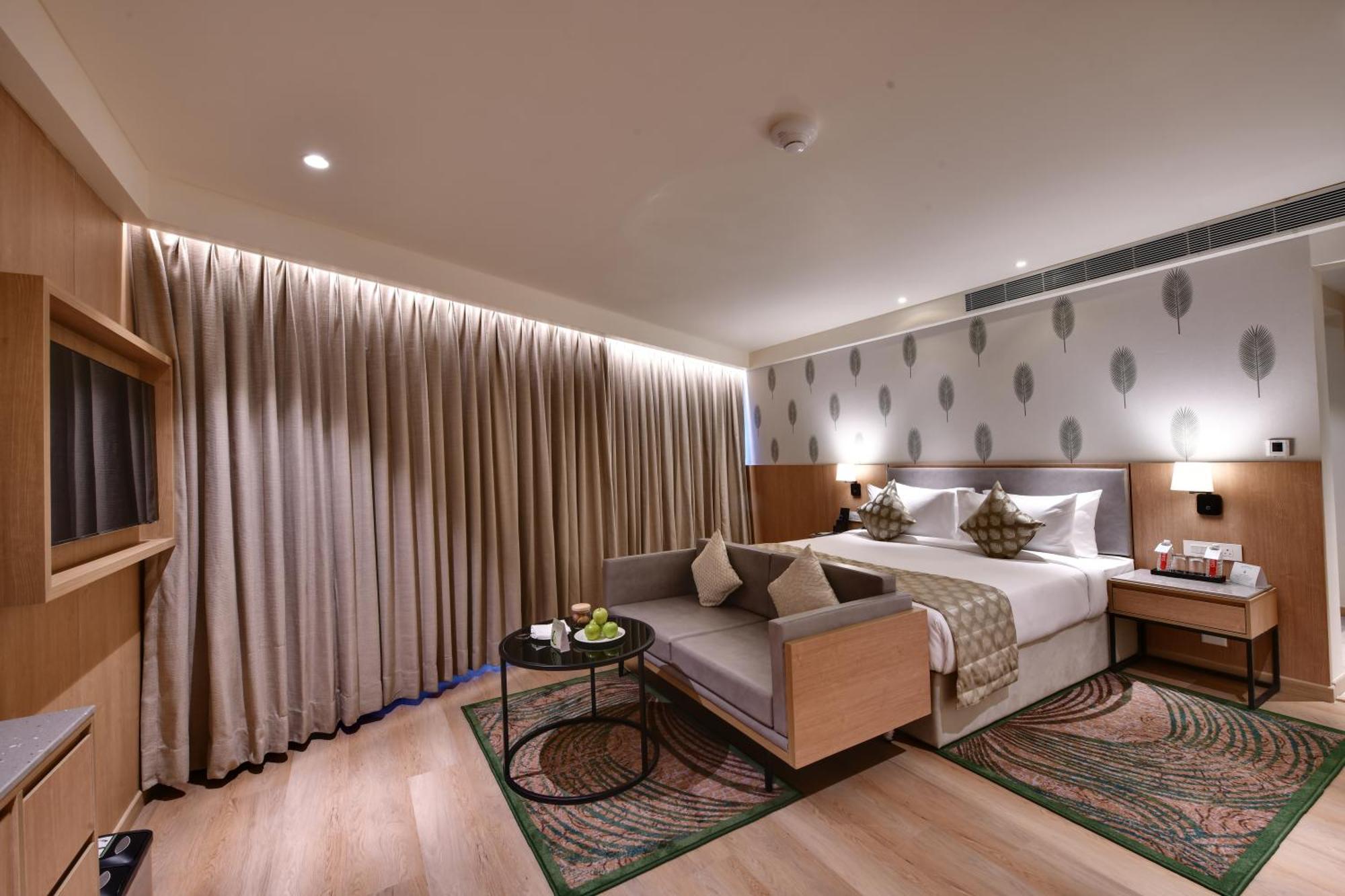 The Fern Residency, Gandhinagar Hotel Екстериор снимка