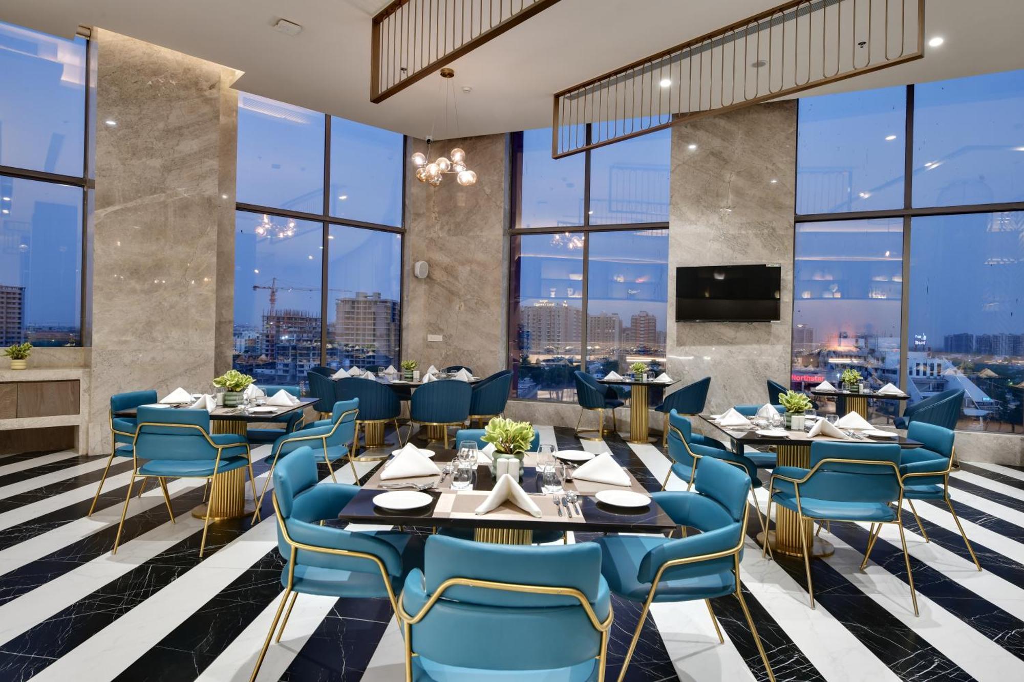 The Fern Residency, Gandhinagar Hotel Екстериор снимка